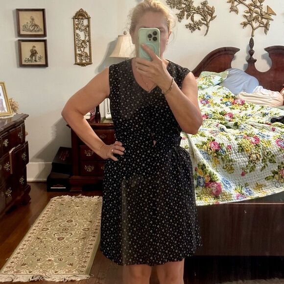 Homemade/handmade black polyester sleeveless dress with white floral print - Picture 2 of 8